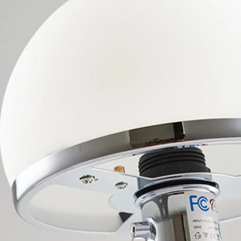 Borgå Tafellamp – Glas & Metaal, Scandinavisch Ontwerp - Afbeelding 5