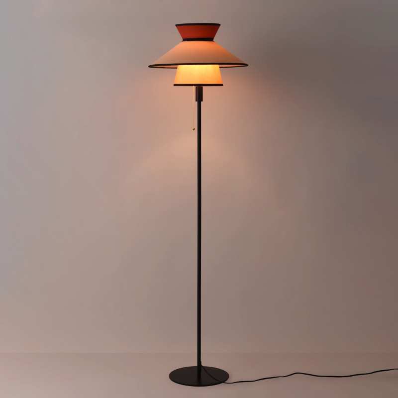 Vasa Vloerlamp – Moderne Scandinavische Ontwerp - Afbeelding 2